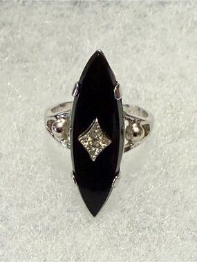Vintage Vargas Sterling Art Deco Onyx Marquise Navette Diamond Accent Ring 6